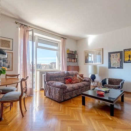 Palazzo Di Giustizia Bright Apartment Торино Екстериор снимка