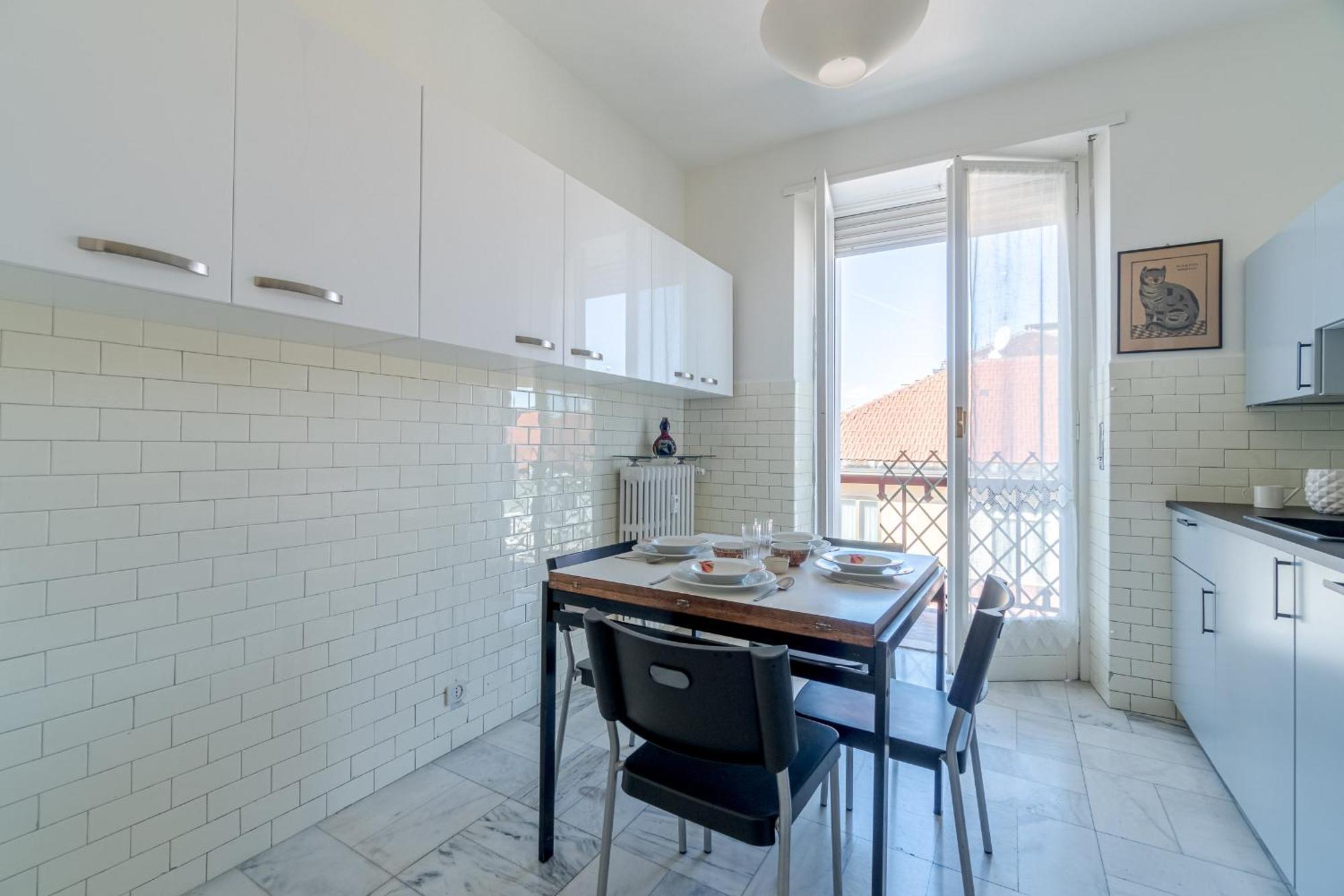 Palazzo Di Giustizia Bright Apartment Торино Екстериор снимка