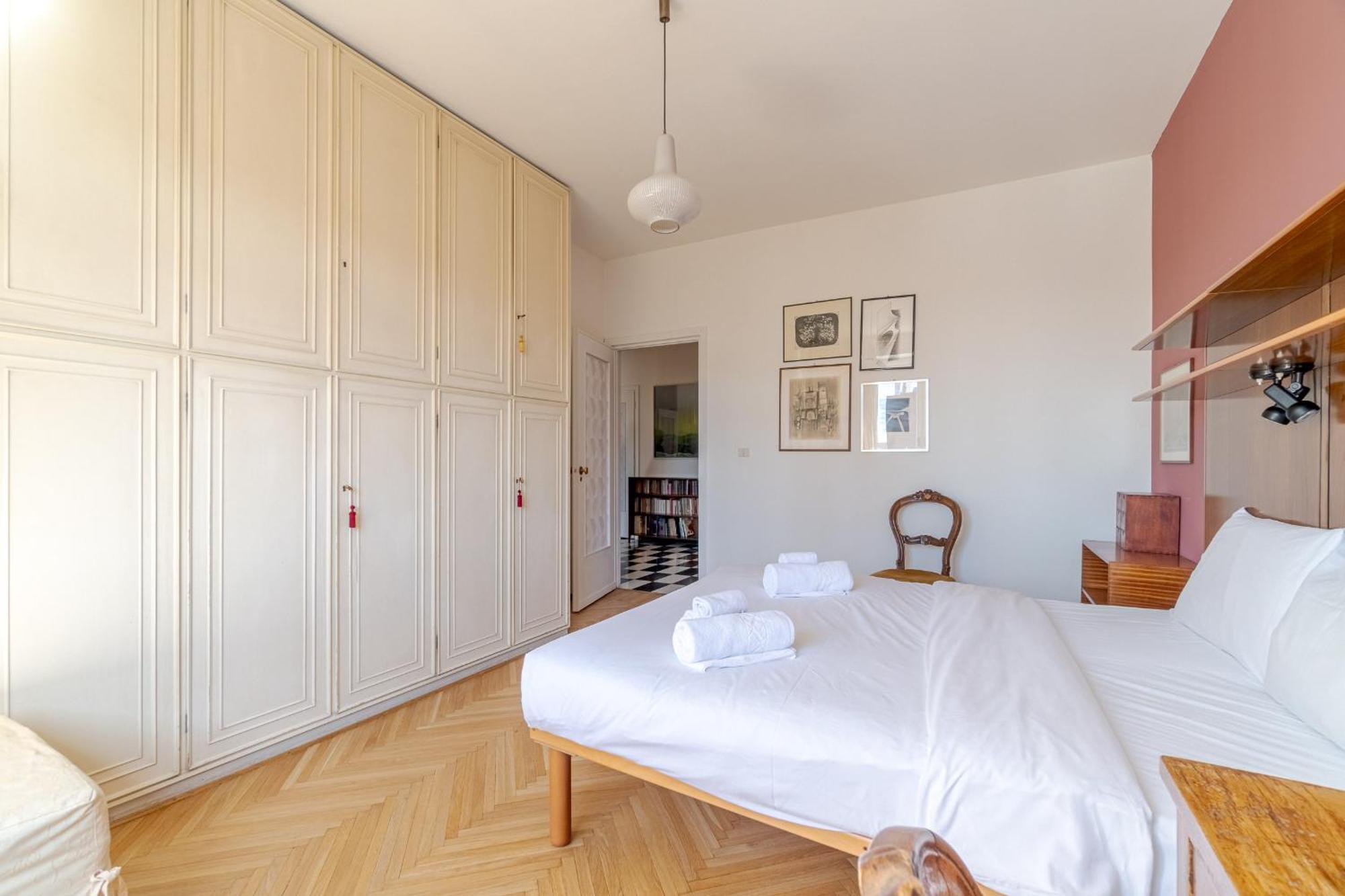 Palazzo Di Giustizia Bright Apartment Торино Екстериор снимка