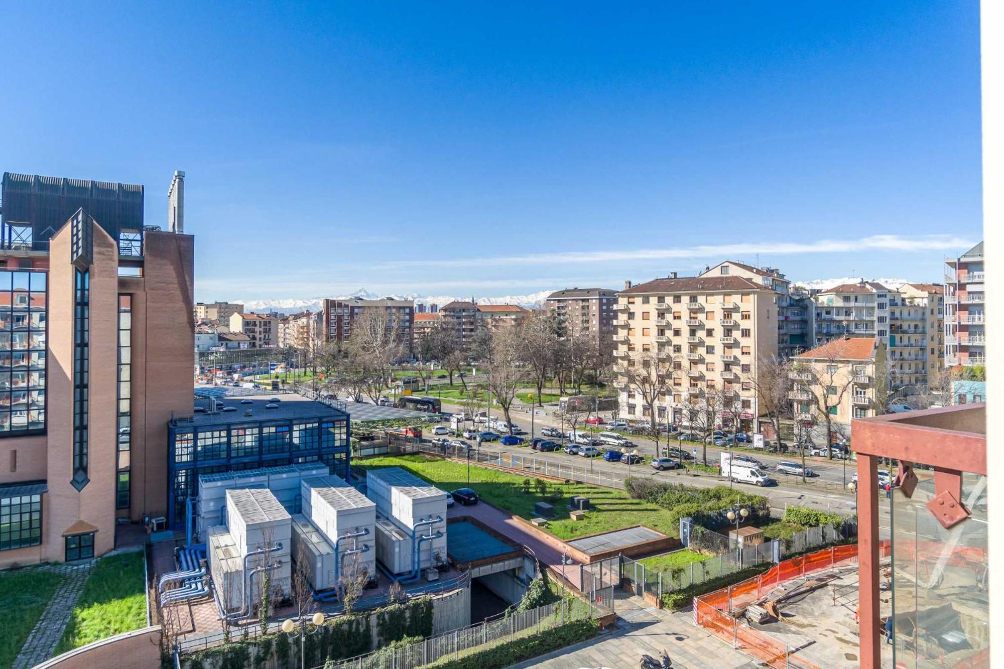 Palazzo Di Giustizia Bright Apartment Торино Екстериор снимка